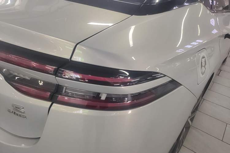 Used AION S Plus 2021 70 Tech Edition Exterior 3