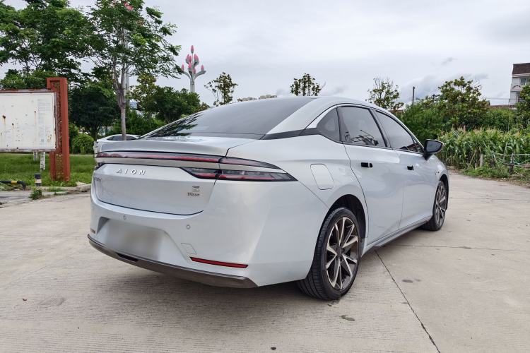 Used AION S Plus 2021 80 Tech Edition Exterior 8