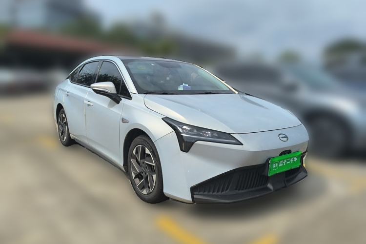 Used AION S Plus 2021 80 Ultra-Long Range Edition Front Right 45 Deg