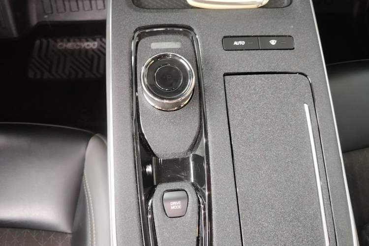 Used AION S Plus 2021 70 Intelligent Edition Gear Lever