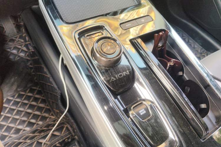 Used AION S Plus 2021 60 Intelligent Edition Gear Lever