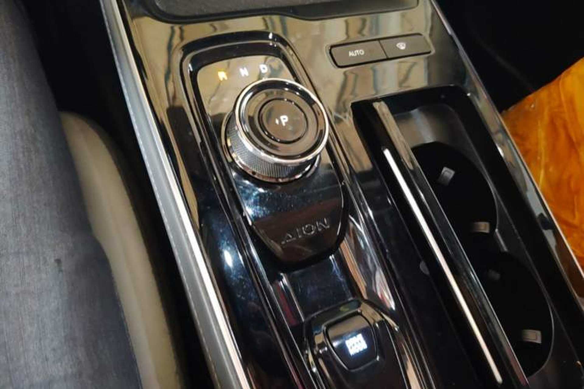 Used AION S Plus 2021 80 Ultra-Long Range Edition Gear Lever