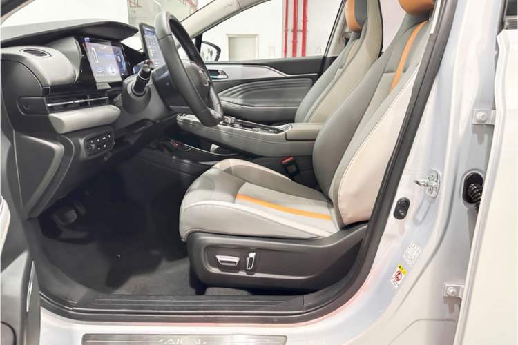 Used AION S Plus 2021 70 Tech Edition Left Front Seat