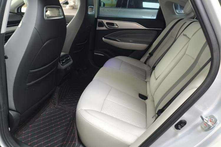 Used AION S Plus 2021 70 Tech Edition Left Rear Seat