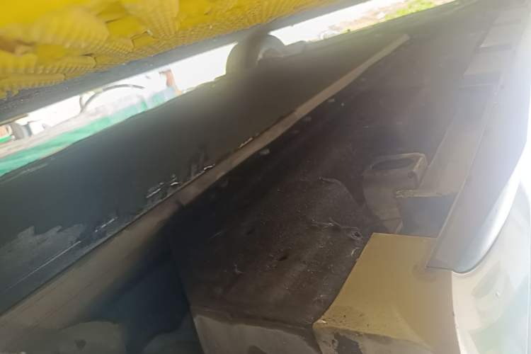 Used AION S Plus 2021 80 Ultra-Long Range Edition Left Side Sill