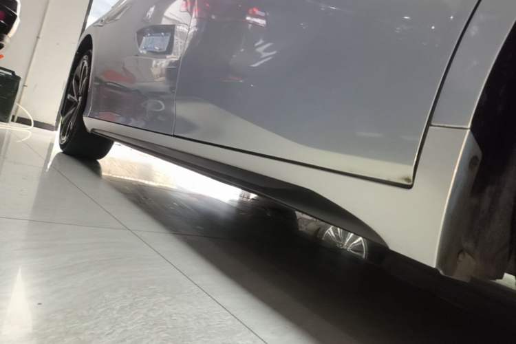 Used AION S Plus 2021 70 Tech Edition Left Side Sill