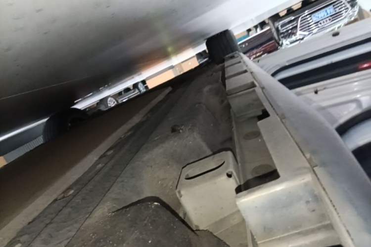 Used AION S Plus 2021 80 Ultra-Long Range Edition Left Side Sill