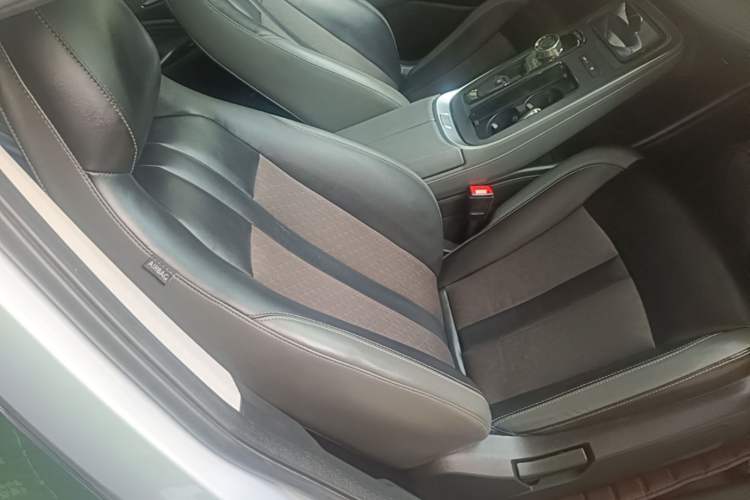 Used AION S Plus 2021 80 Ultra-Long Range Edition Right Front Seat