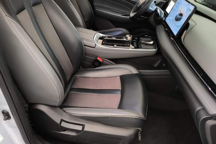 Used AION S Plus 2021 80 Tech Edition Right Front Seat