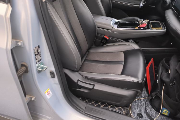 Used AION S Plus 2021 80 Ultra-Long Range Edition Right Front Seat