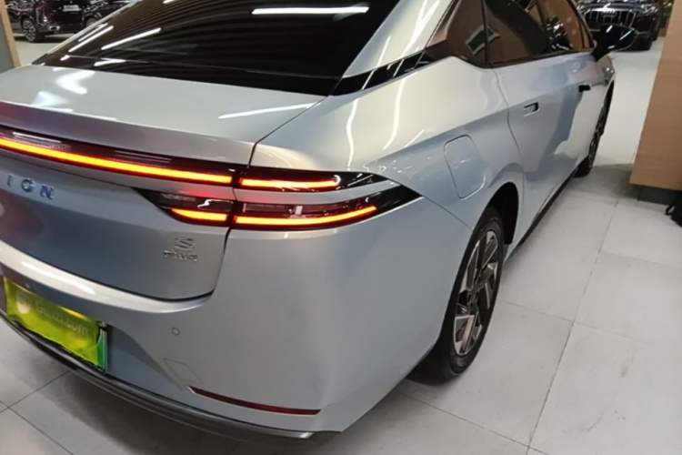 Used AION S Plus 2021 80 Ultra-Long Range Edition Right Rear Taillight