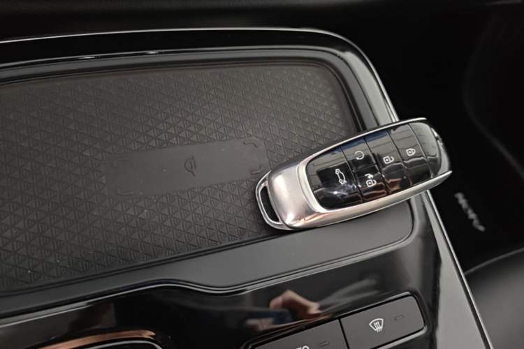Used AION S Plus 2021 80 Tech Edition Vehicle Key