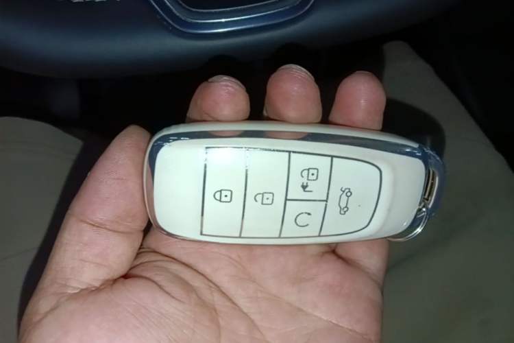 Used AION S Plus 2021 80 Ultra-Long Range Edition Vehicle Key
