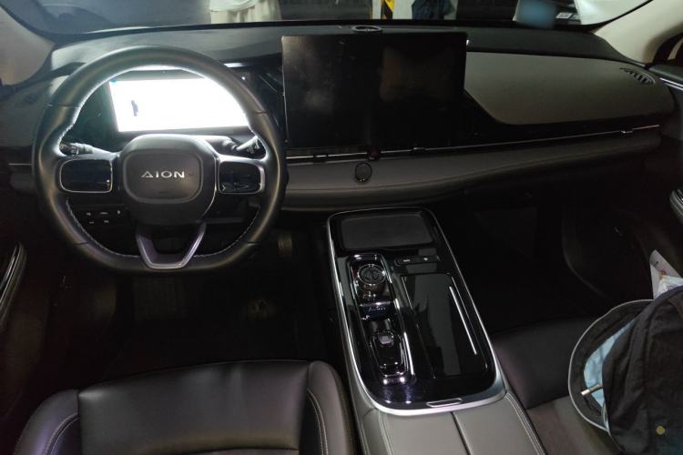 Used AION S Plus 2021 70 Intelligent Edition Center Console