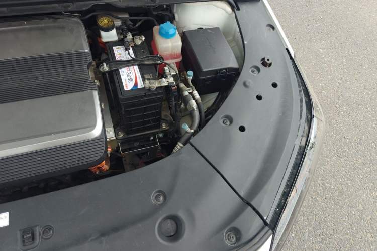 Used AION S Plus 2021 70 Tech Edition Engine Bay Left