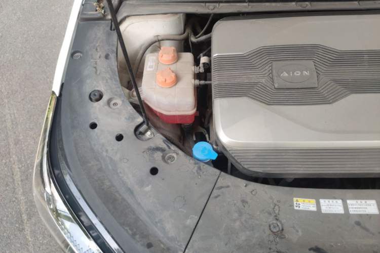 Used AION S Plus 2021 70 Tech Edition Engine Bay Right