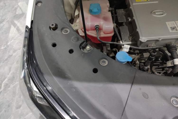 Used AION S Plus 2021 80 Tech Edition Engine Bay Right