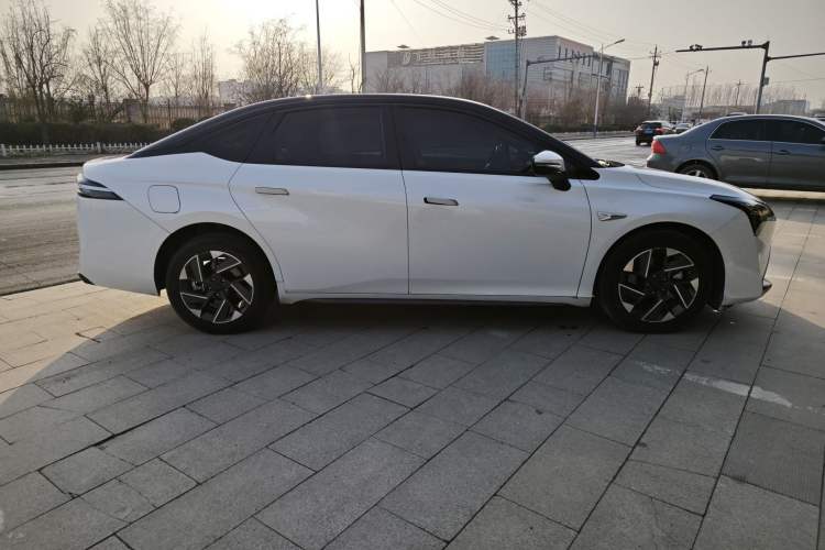 Used AION S Plus 2021 70 Intelligent Edition Exterior 3