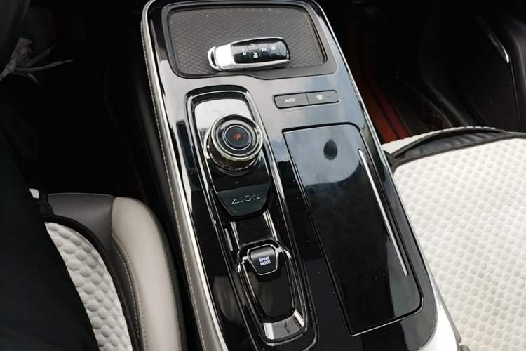 Used AION S Plus 2021 70 Intelligent Edition Gear Lever