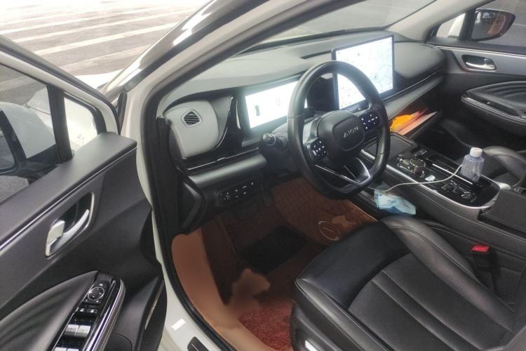 Used AION S Plus 2021 70 Tech Edition Interior 3