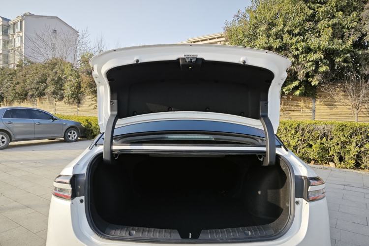 Used AION S Plus 2021 70 Intelligent Edition Interior 9