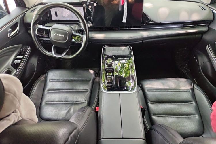 Used AION S Plus 2022 70 Intelligent Edition Center Console