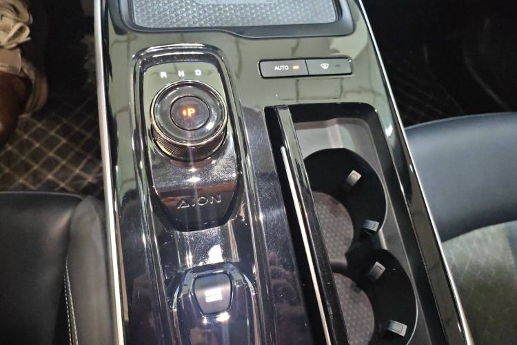 Used AION S Plus 2022 70 Intelligent Edition Gear Lever