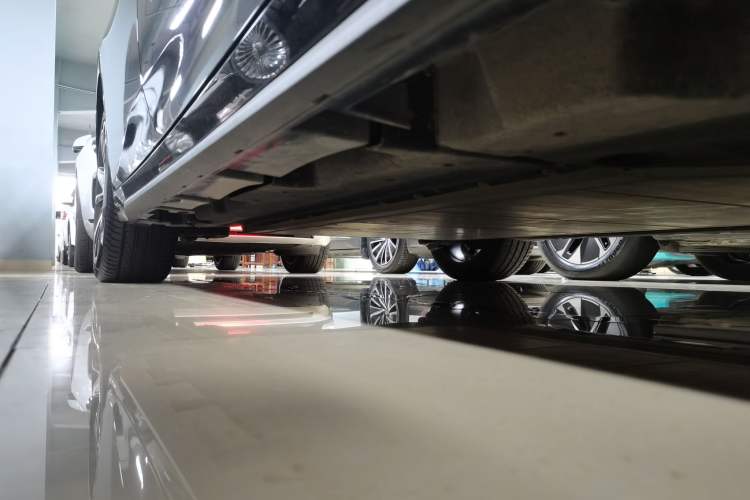 Used AION S Plus 2022 70 Intelligent Edition Right Side Sill