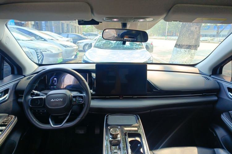 Used AION S Plus 2022 70 Intelligent Edition Center Console