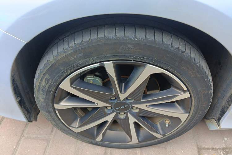Used AION S Plus 2022 70 Intelligent Edition Exterior 4