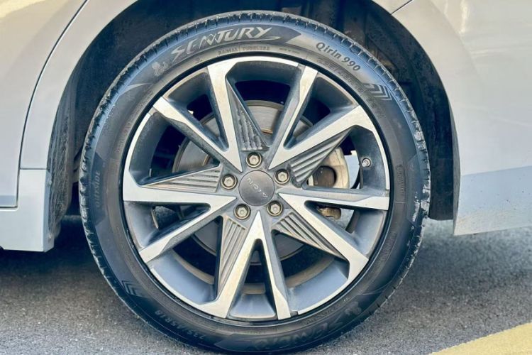 Used AION S Plus 2022 70 Intelligent Edition Exterior 5