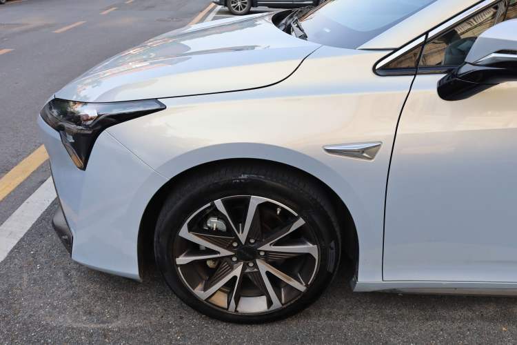 Used AION S Plus 2022 70 Intelligent Edition Exterior 8