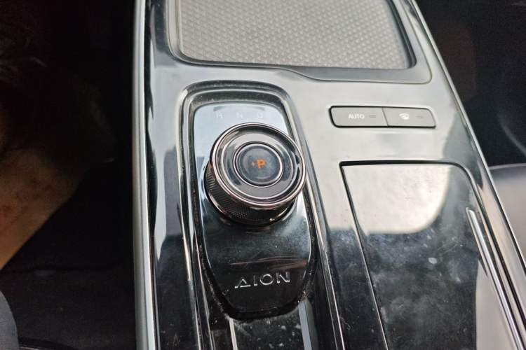 Used AION S Plus 2022 70 Enjoy Edition Gear Lever