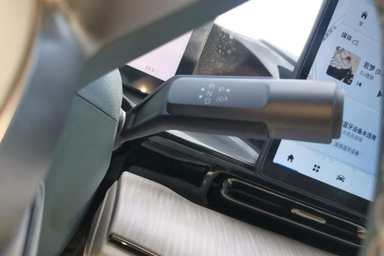 Used AION S Plus 2022 70 Enjoy Edition Gear Lever