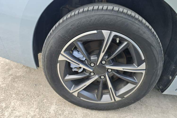 Used AION S Plus 2022 70 Enjoy Edition Right Rear Wheel Hub