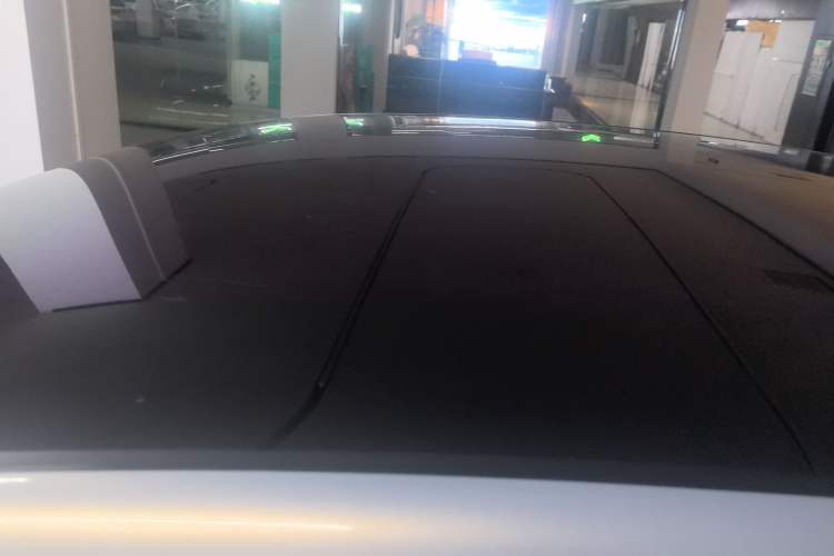 Used AION S Plus 2022 80 Tech Edition Roof