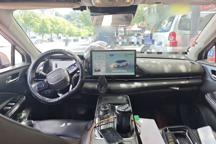 Used AION S Plus 2022 80 Tech Edition Center Console