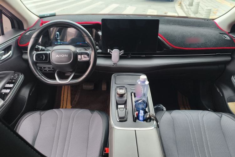 Used AION S Plus 2022 80 Tech Edition Interior 2