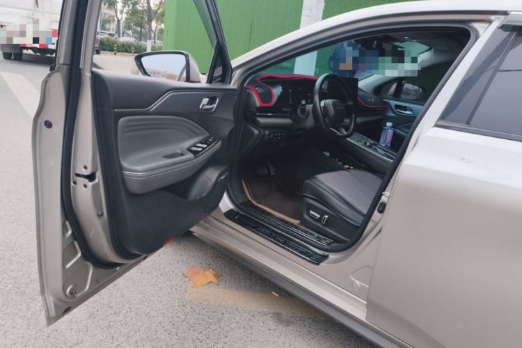 Used AION S Plus 2022 80 Tech Edition Interior 3