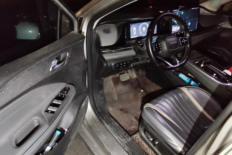 Used AION S Plus 2022 70 Intelligent Edition Interior 3