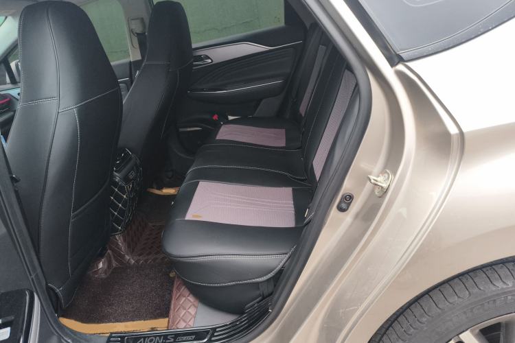 Used AION S Plus 2022 80 Tech Edition Interior 4