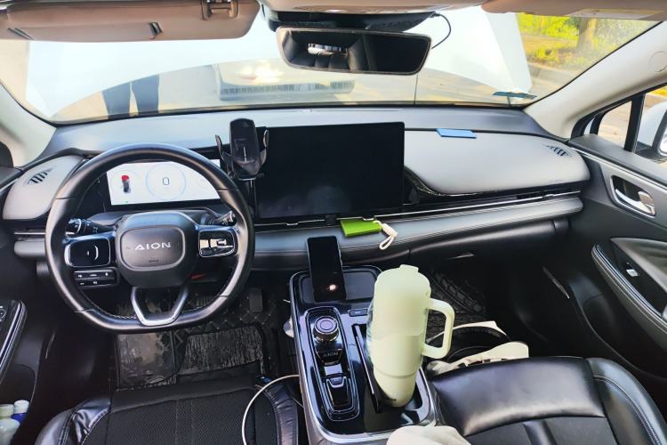 Used AION S Plus 2022 80 Tech Edition Center Console
