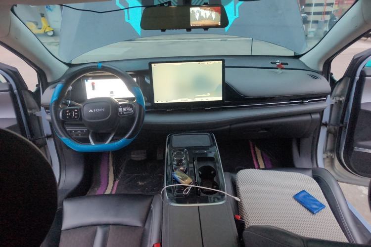 Used AION S Plus 2022 70 Intelligent Edition Center Console
