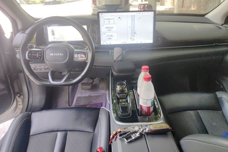 Used AION S Plus 2022 80 Tech Edition Center Console
