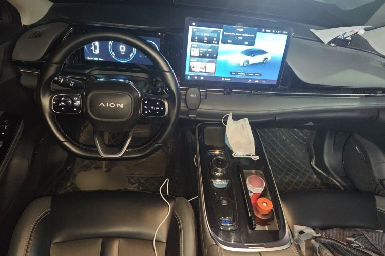 Used AION S Plus 2022 70 Enjoy Edition Center Console