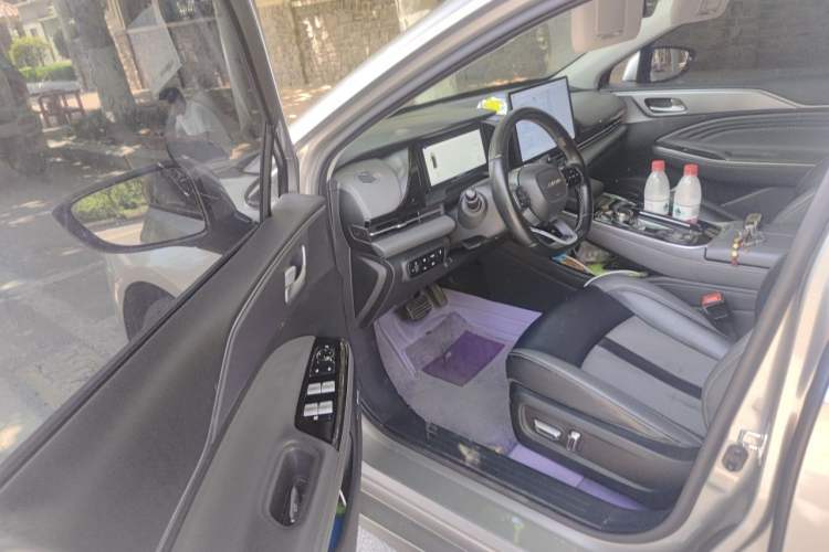 Used AION S Plus 2022 80 Tech Edition Driver Seat