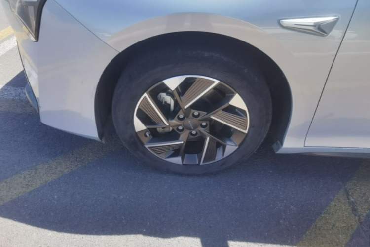 Used AION S Plus 2022 80 Intelligent Driving Version Exterior 4