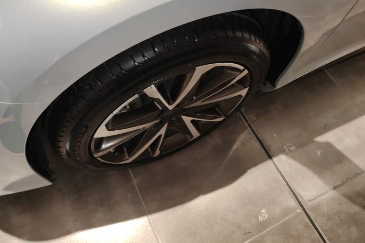 Used AION S Plus 2022 80 Tech Edition Exterior 7