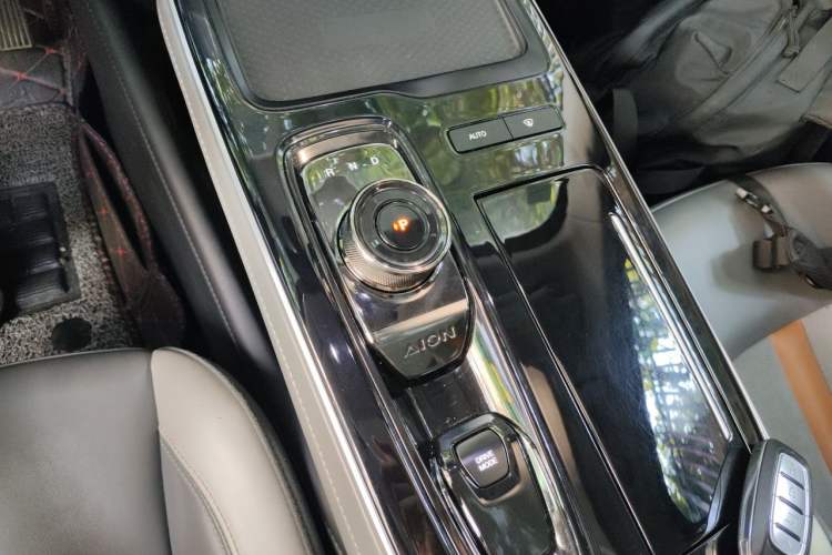 Used AION S Plus 2022 70 Intelligent Edition Gear Lever