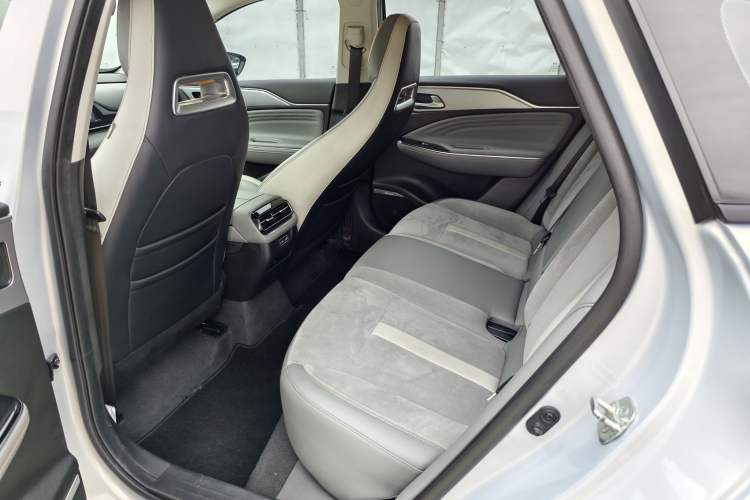 Used AION S Plus 2022 80 Intelligent Driving Version Interior 6